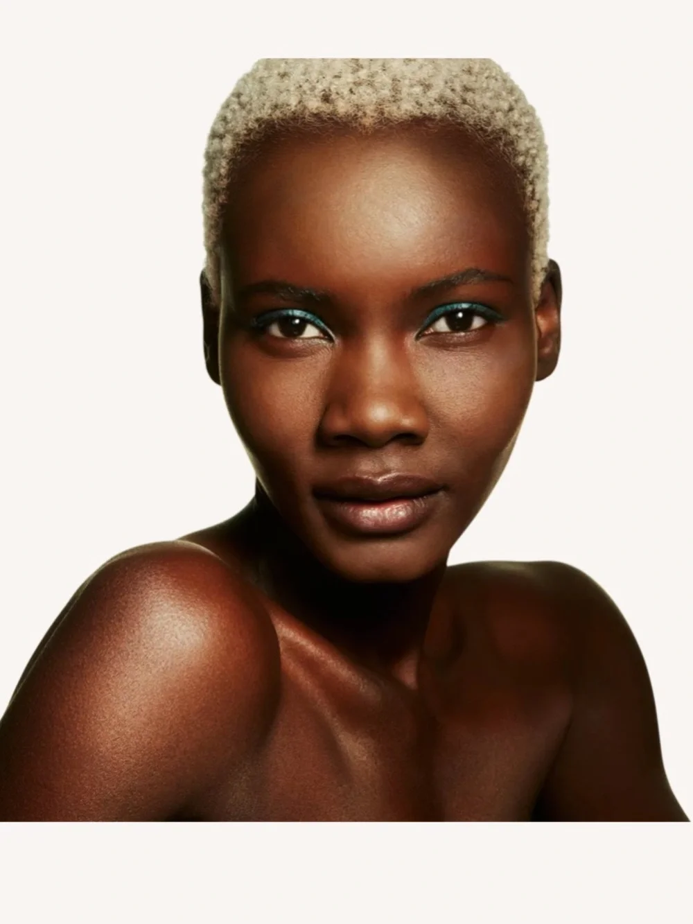 MAC Mineralize Skinfinish Natural Face Powder- Light